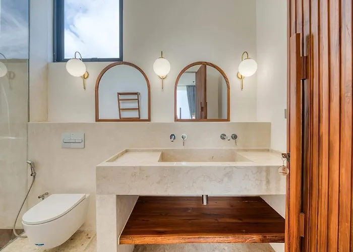 Villa Aurea 3br By Melasti
